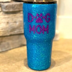 Dog mom glitter tumbler